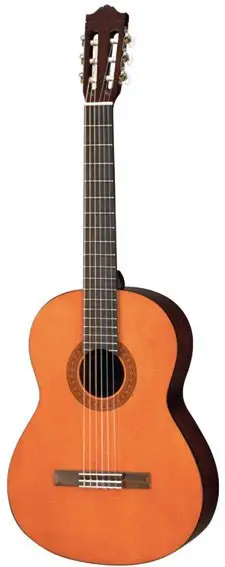 Yamaha C40 Gitar